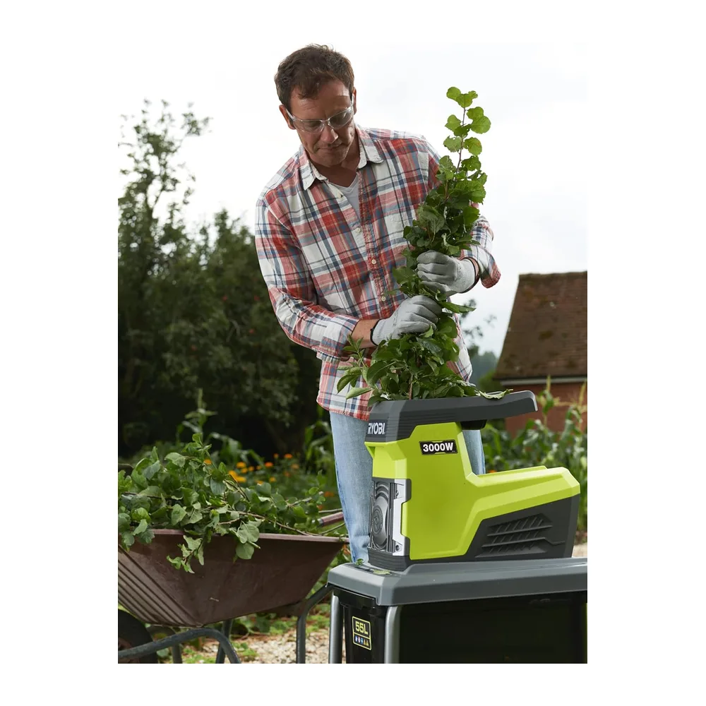 RYOBI Broyeur de Végétaux Électrique 3000W RSH3045U – Broyage Branches, Taille Haies