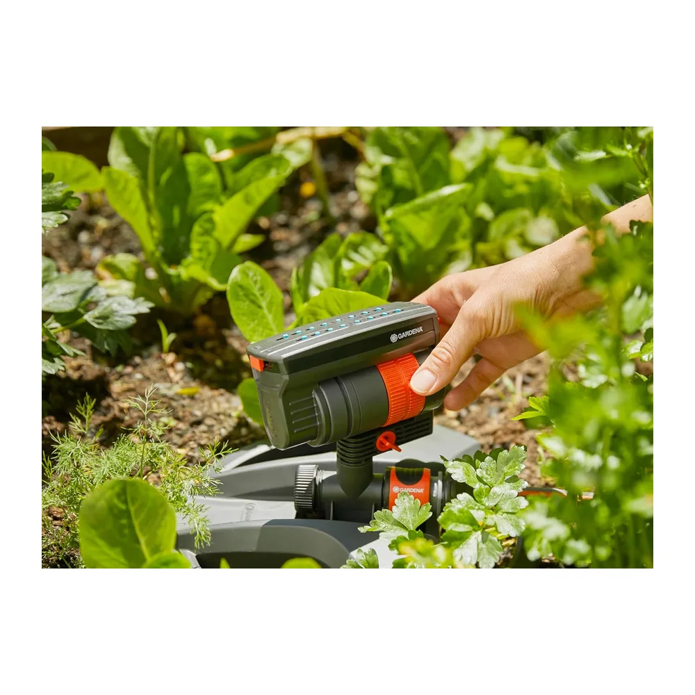 Arroseur pour surfaces carrées AquaZoom compact Gardena : Arroseur pour l’arrosage de